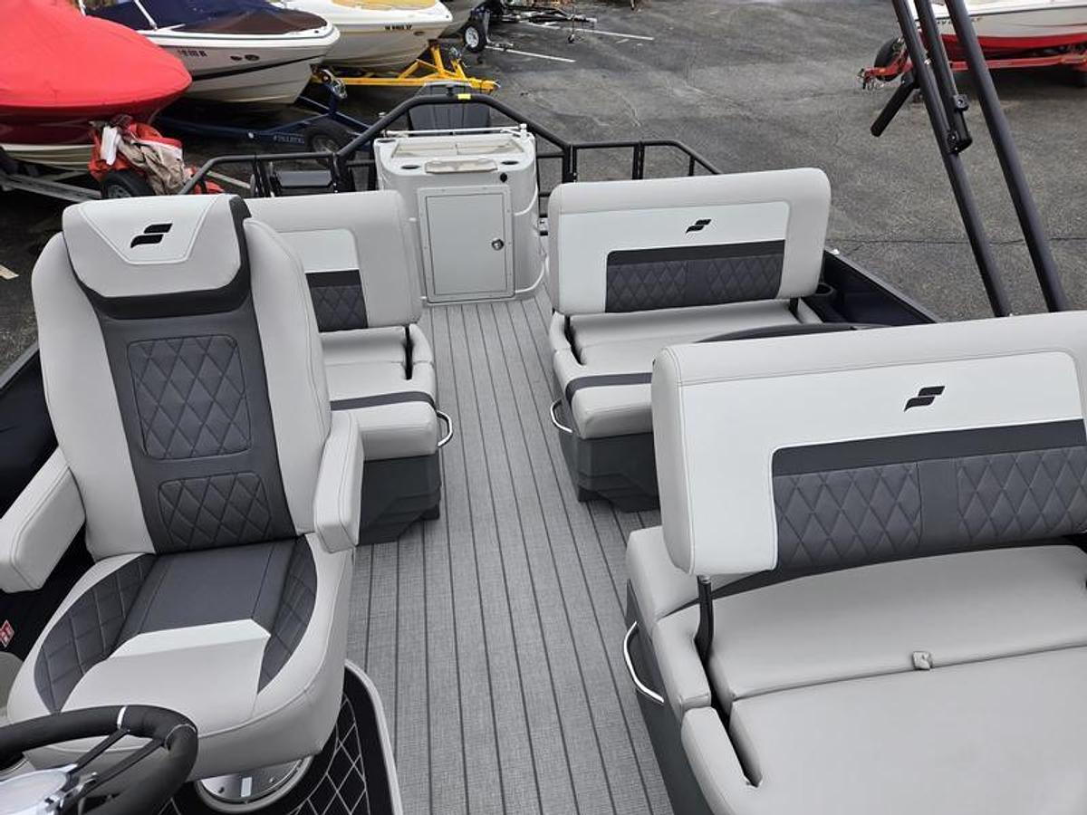 2026 Starcraft Marine SLS3RL