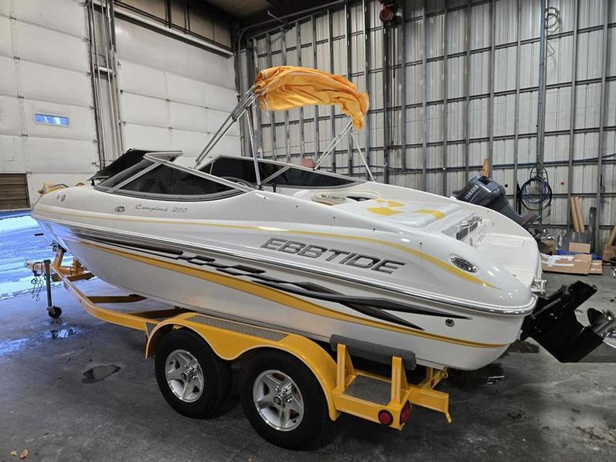 Used 2004 Ebbtide 200 Campione