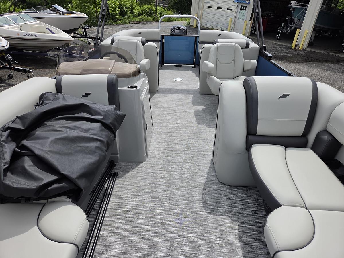 2026 Starcraft Marine EX22R