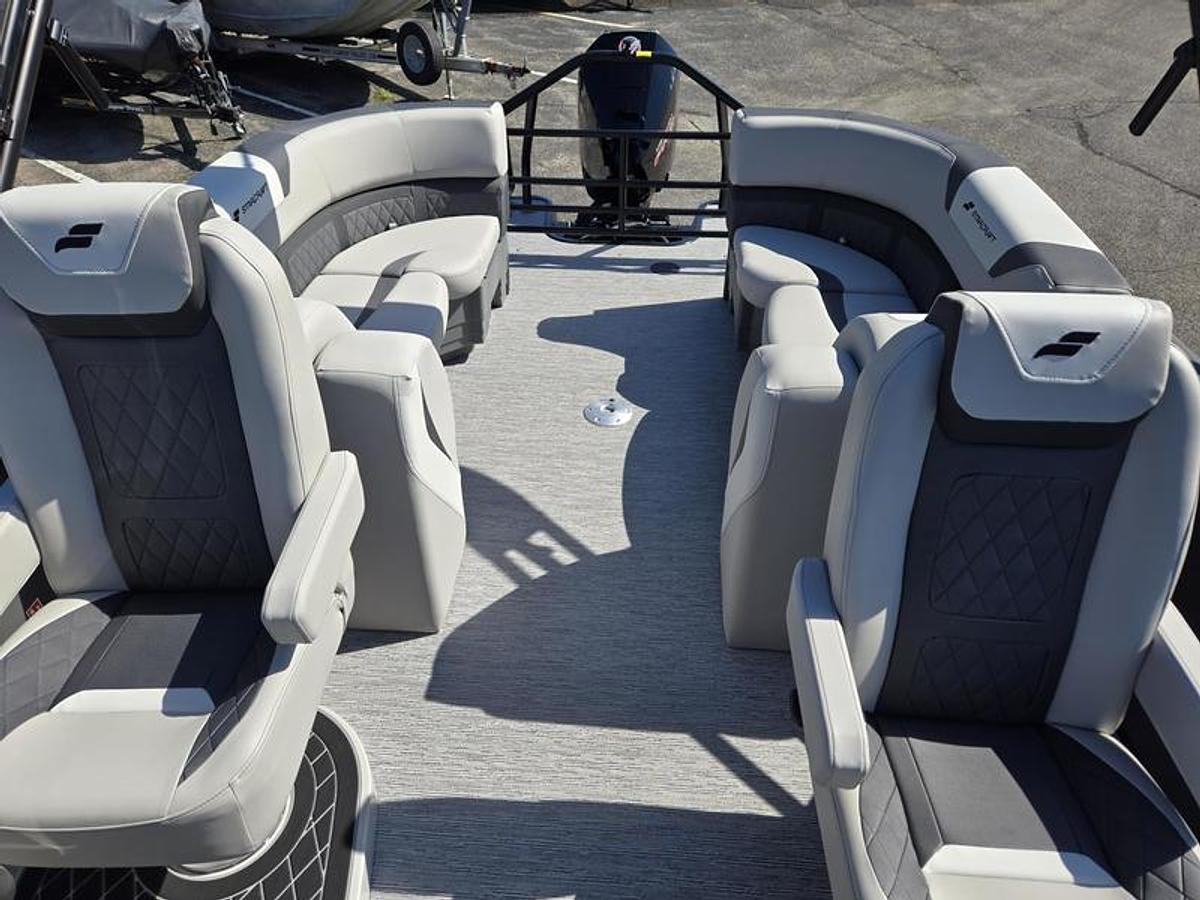 2026 Starcraft Marine SLS3R