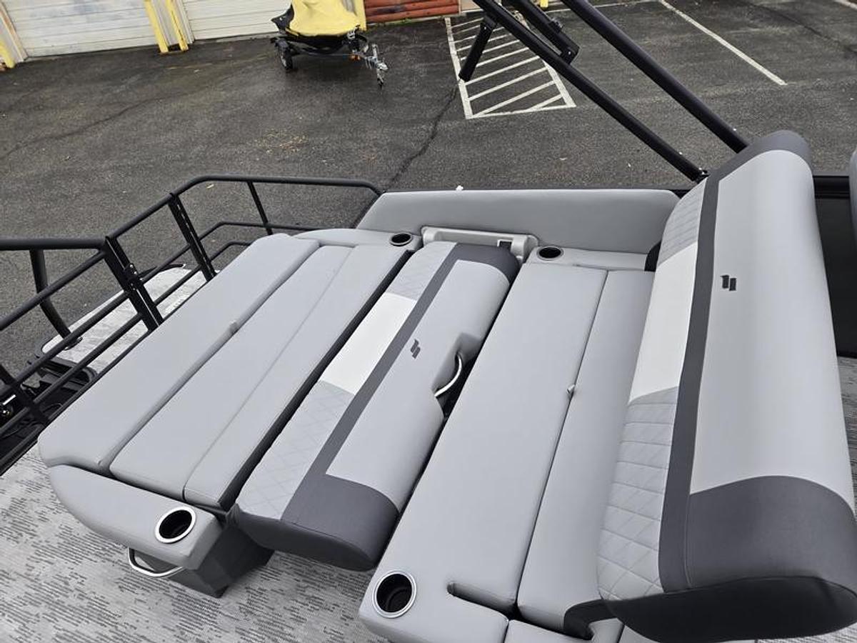 2026 Starcraft Marine EXS3DL