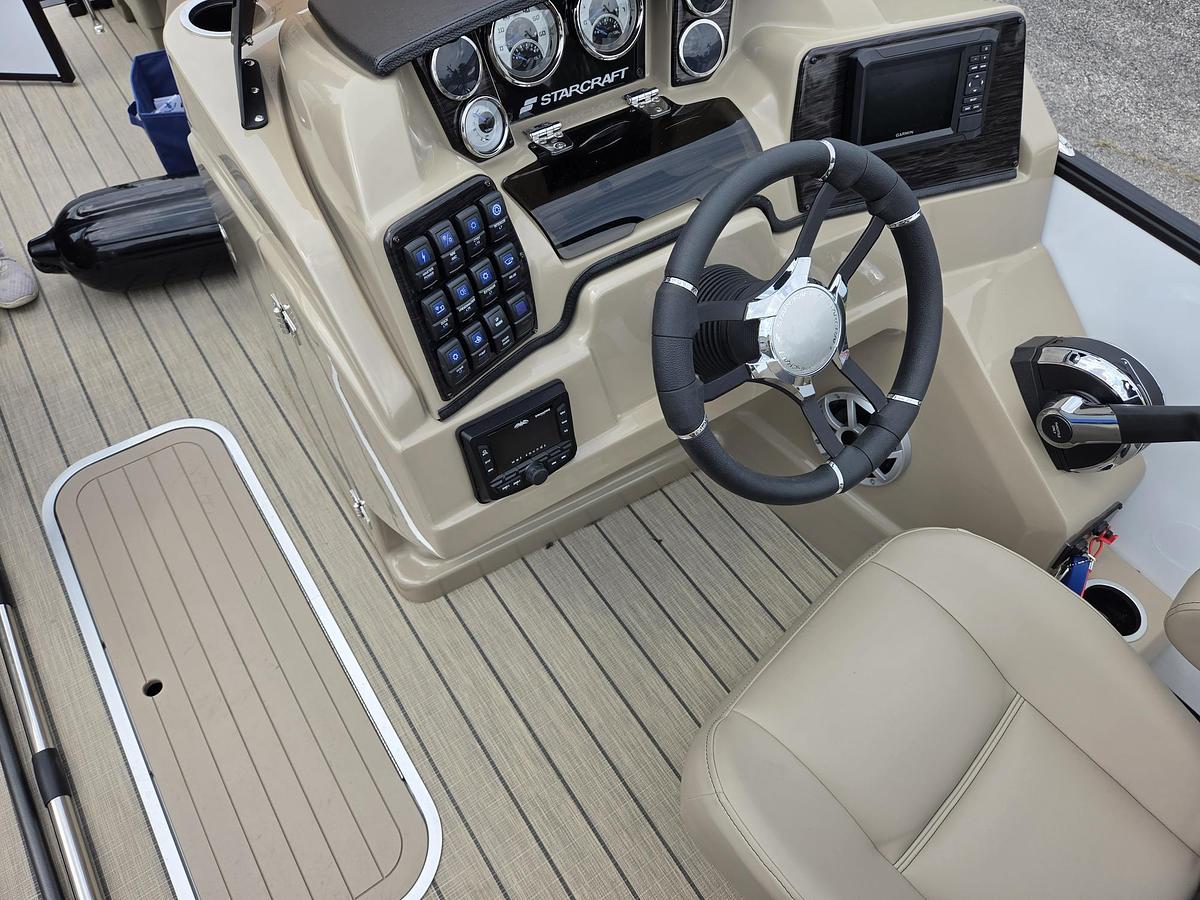 Used 2025 Starcraft Marine CX23DL