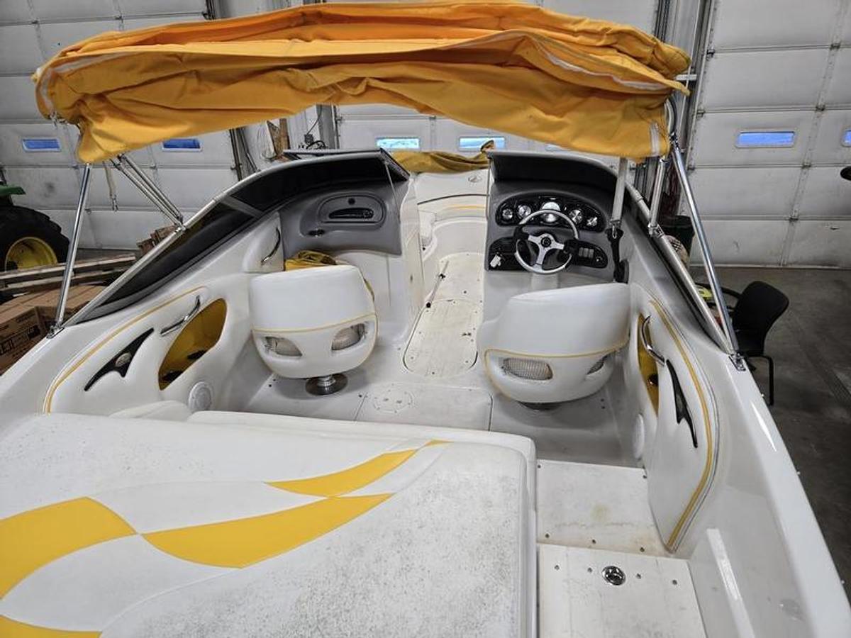 Used 2004 Ebbtide 200 Campione