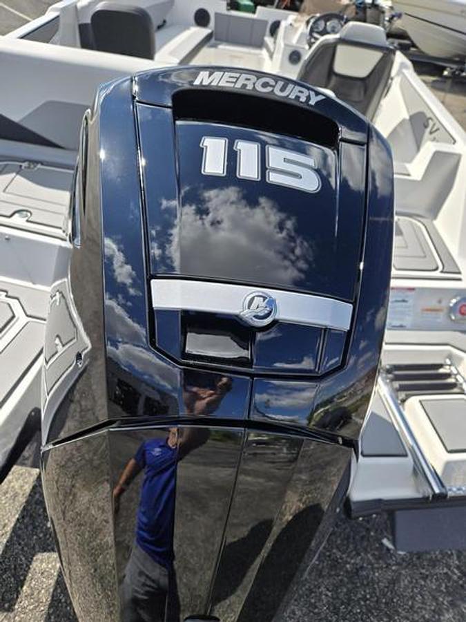 2026 Starcraft Marine SV18 OB