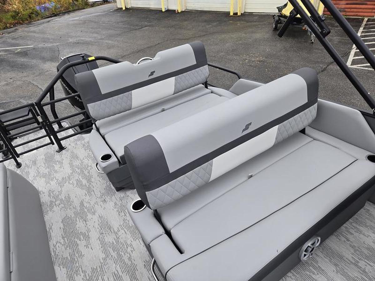 2026 Starcraft Marine EXS3DL