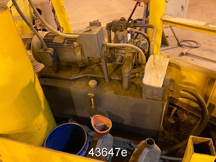 Used Black Clawson Roll Splitter, 78" Blade Width #43647