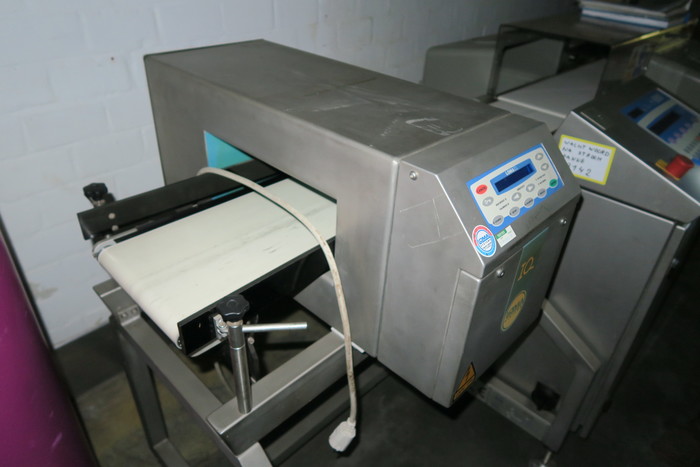 Used LOMA COMBINATION METAL DETECTOR & CHECKWEIGHER