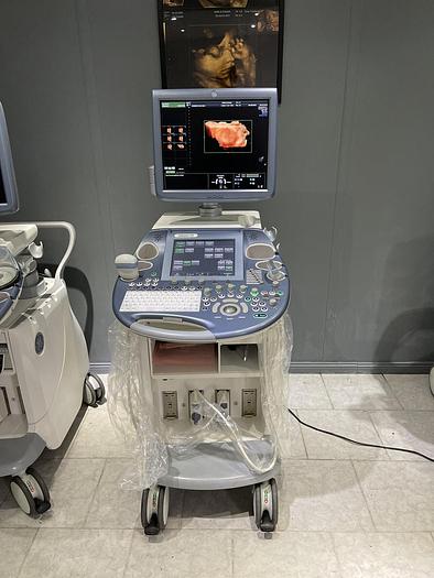Used GE Voluson E8 Ultraschallgerät mit 2x Sonde und Fußschalter