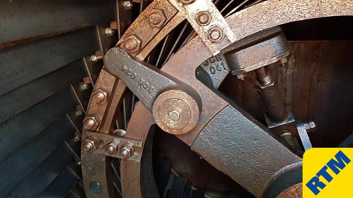 Used (2) Universal Refiner Conches