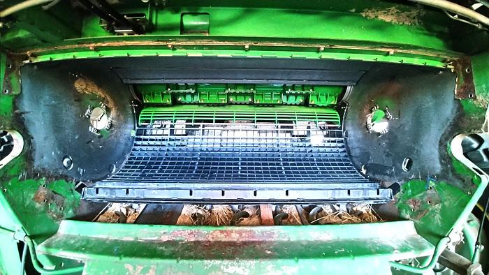 Used John Deere 9600 Combine ***Newly refurbished***