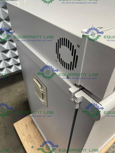 Used Fisher Scientific Isotemp 650D Incubator Oven 30°C-75°C 5.0 Cu. Ft 120V