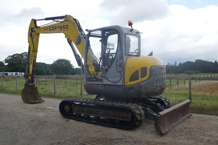 Used 2015 WACKER NEUSON 8003