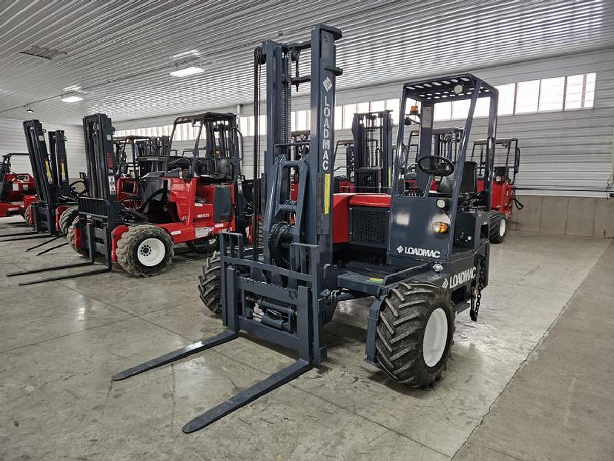 Used 2018 LOADMAC 825.4P   4 Way Forklift w/Extended Reach