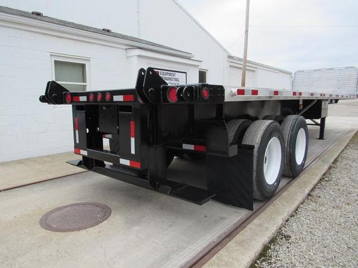 Used 2014 Utility 36' 6" X 102 Alum Combo Princeton/Moffett Trailer