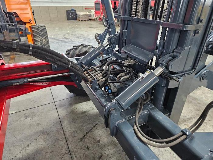 Used 2019 Moffett M8 55.3P
