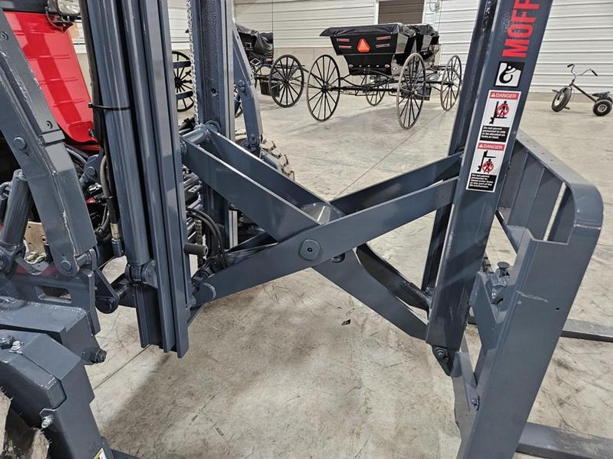 Used 2019  Moffett M5 50.4PNX  4 Way