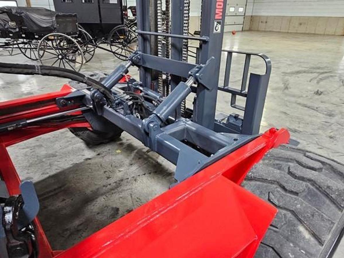 Used 2014 Moffett M8 70.3