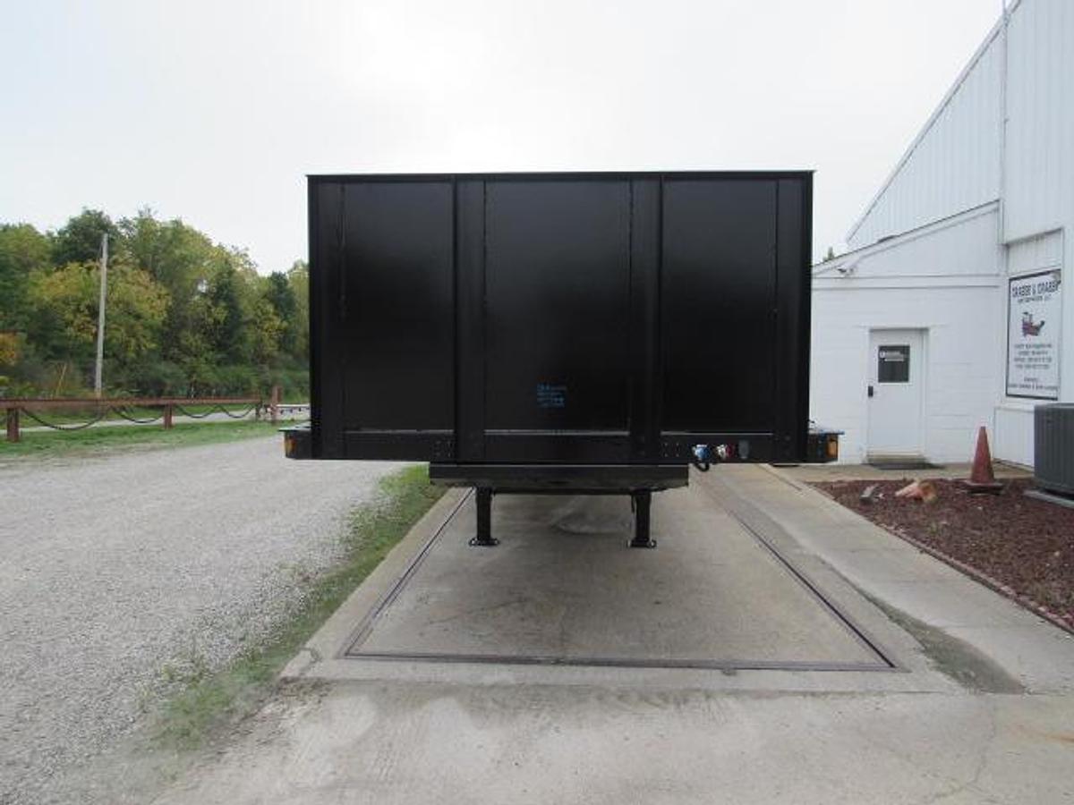 Used 2015 Utility 48' X 102 Princeton/Moffett Trailer