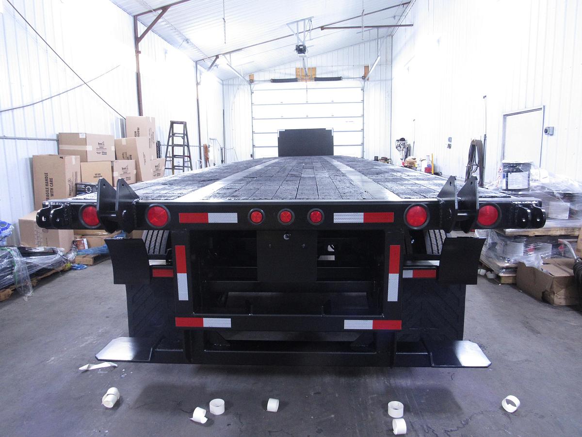 Used 2015 Utility 48' X 102 Princeton/Moffett Trailer