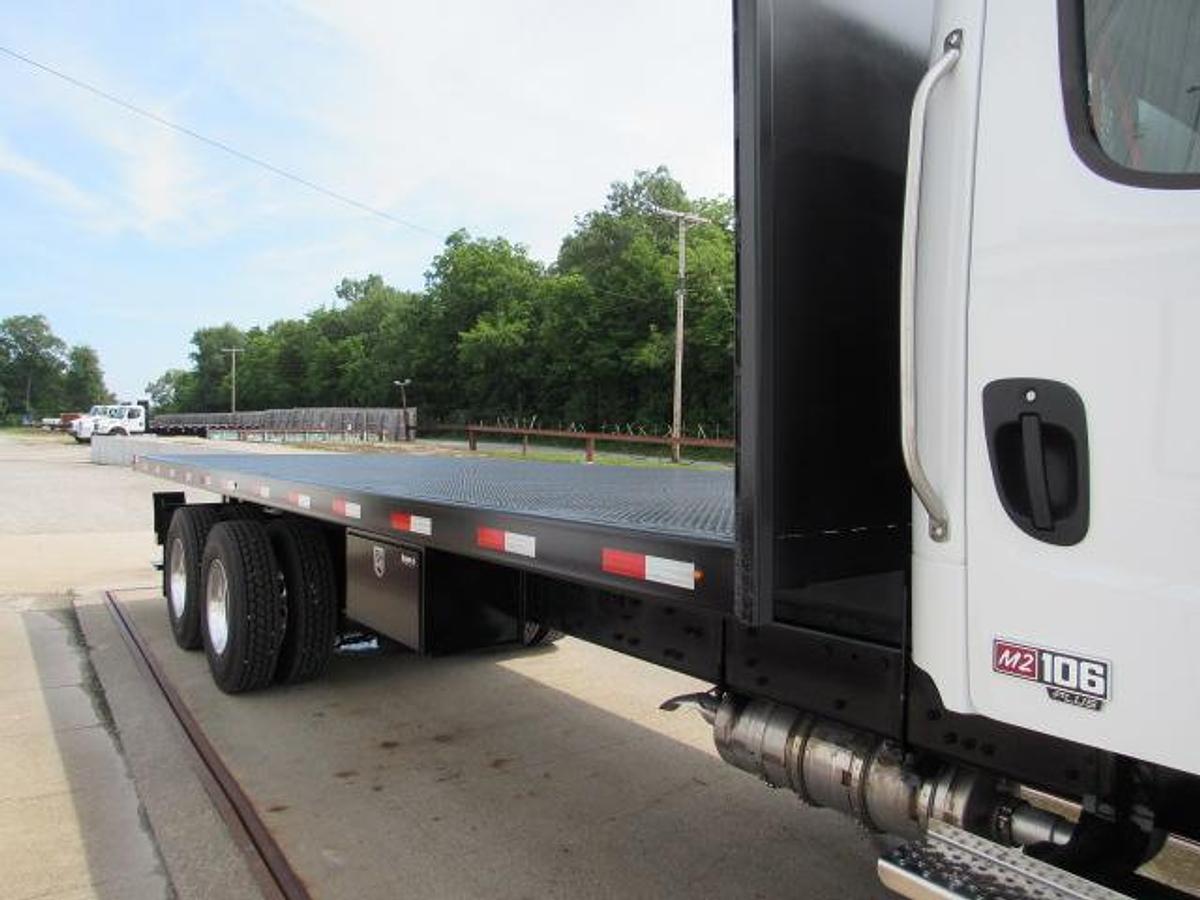 Used 2026 Freightliner M2 106