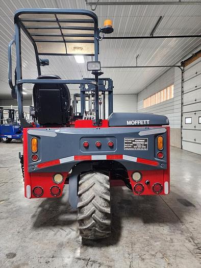 Used 2014 Moffett M55