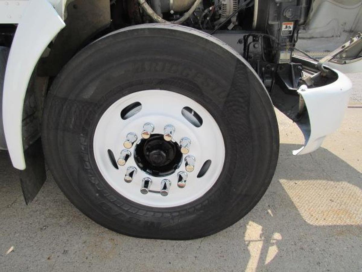 Used 2021 Kenworth T370 Flatbed Truck