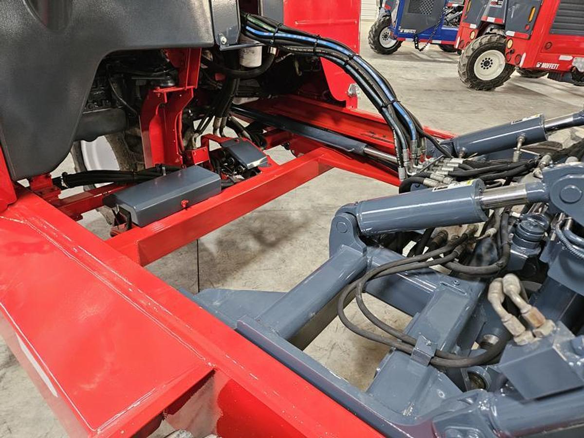 Used 2012 Moffett M55P with Extended Reach