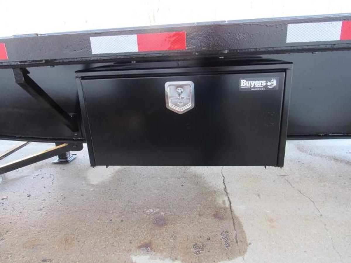 Used 2015 Utility 48' X 102 Princeton/Moffett Trailer