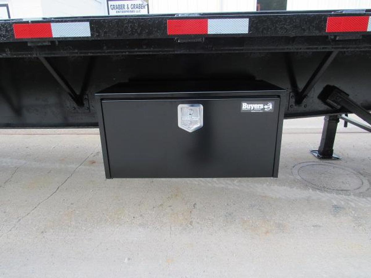 Used 2016 Great Dane Trailers 48' X 102" Flatbed Moffett Trailer