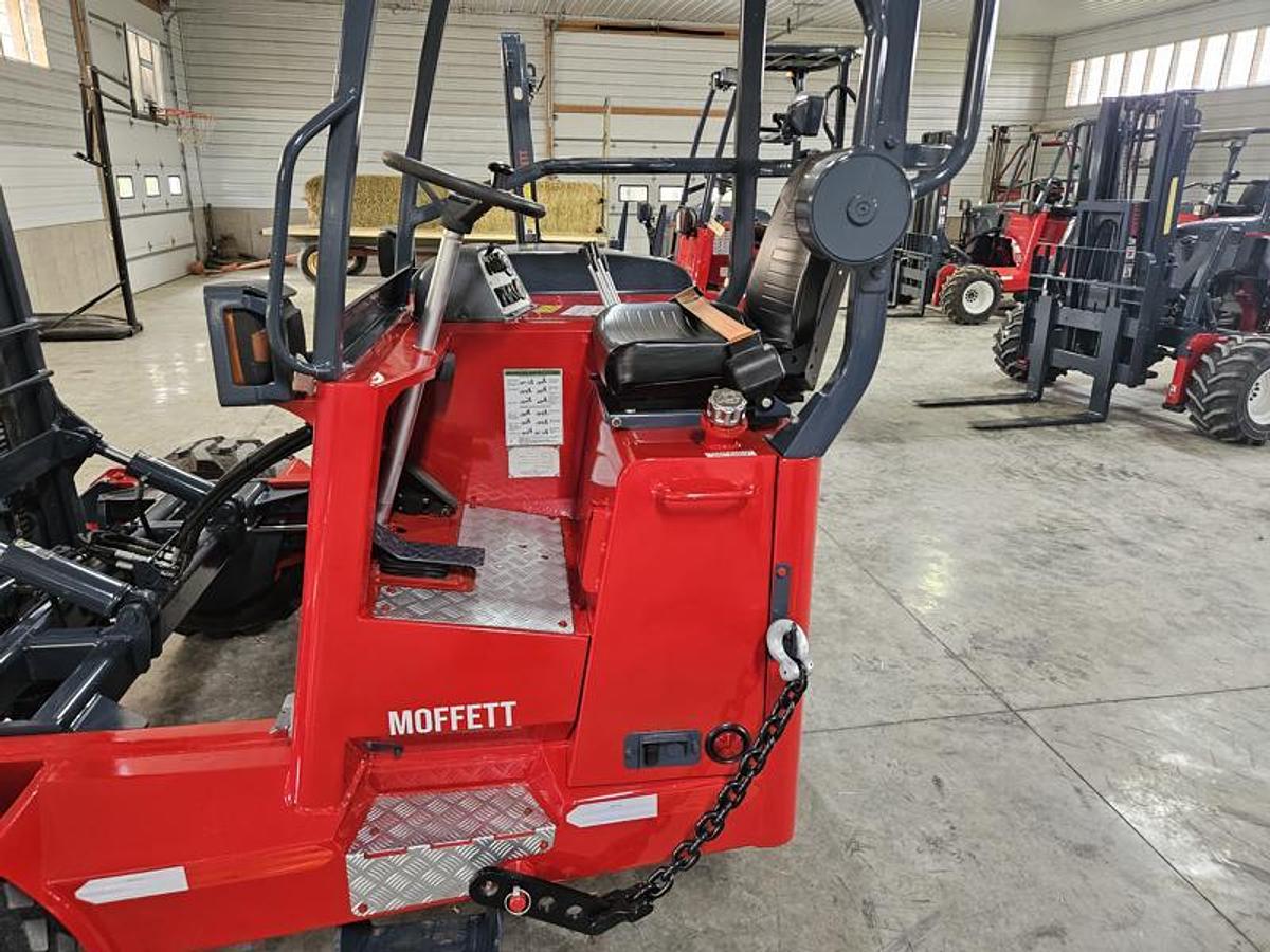 Used 2015 Moffett M8 55.3