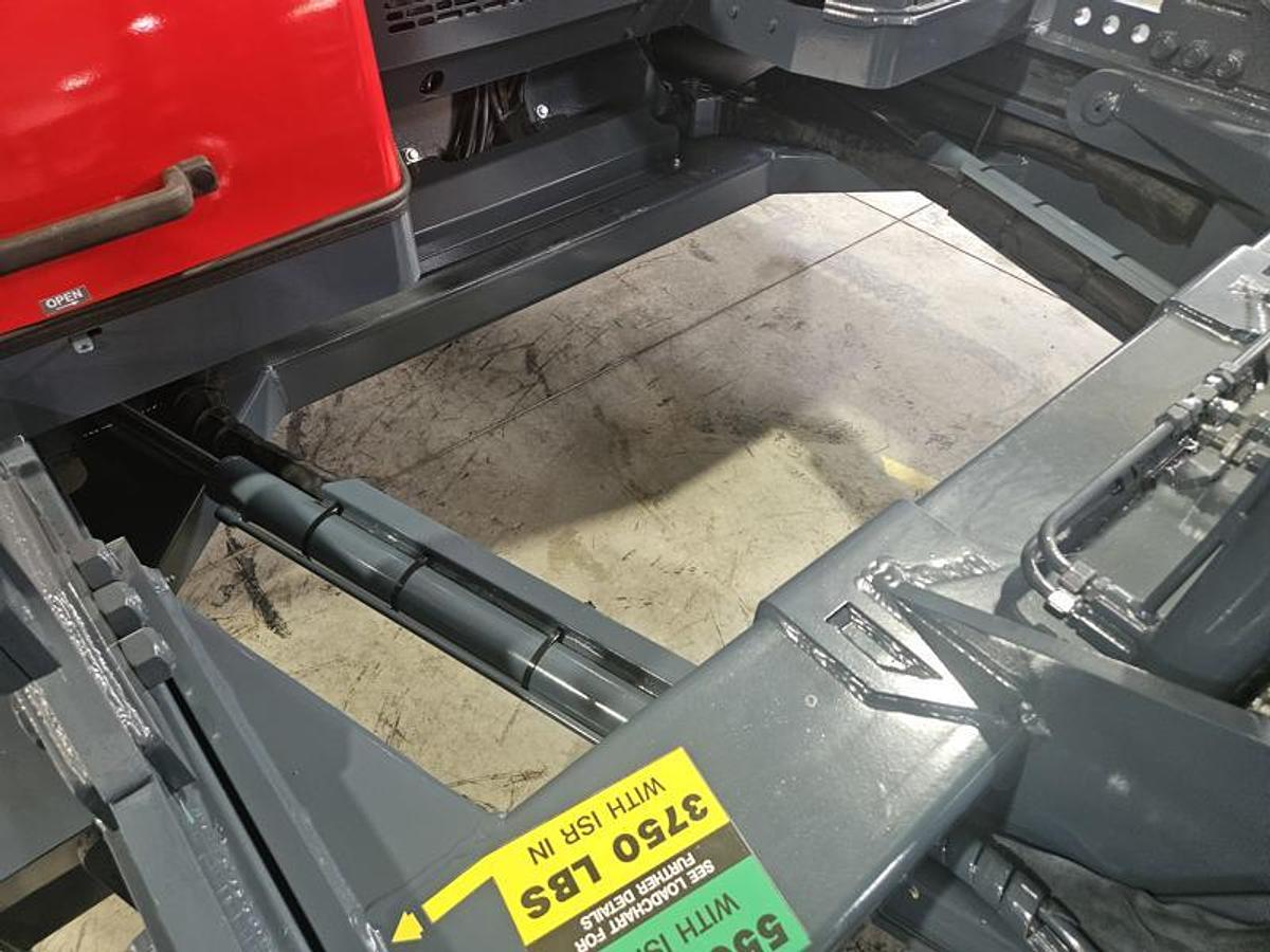Used 2018 LOADMAC 825 2 Way Forklift w/Extended Reach