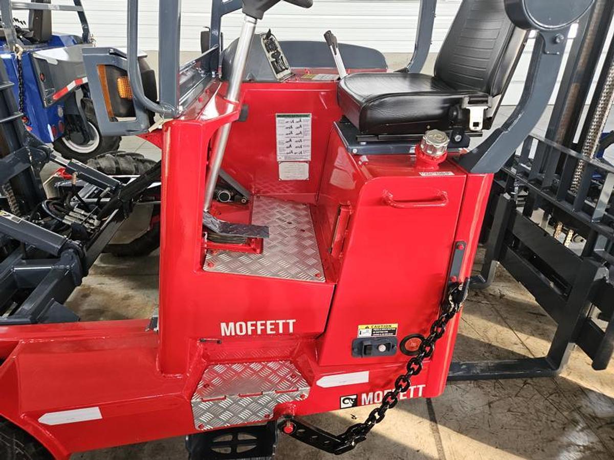 Used 2015 Moffett M8 55.3