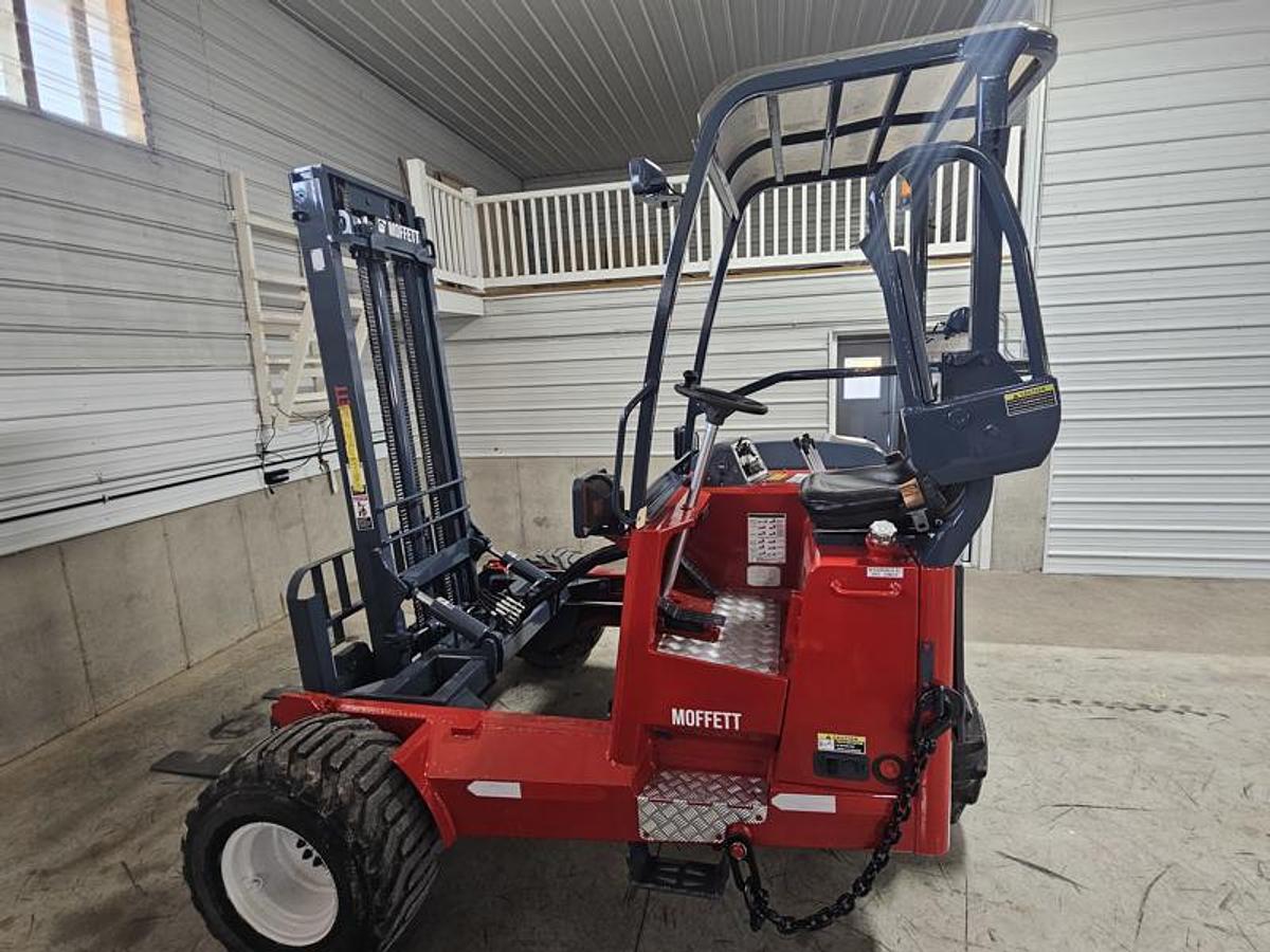 Used 2013 Moffett M70