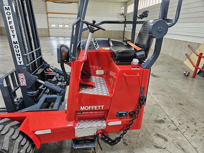 Used 2014 Moffett M55