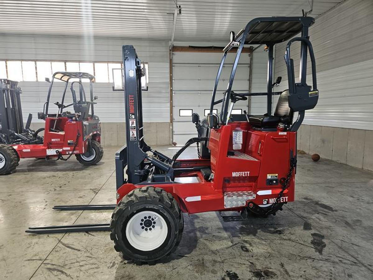 Used 2014 Moffett M55