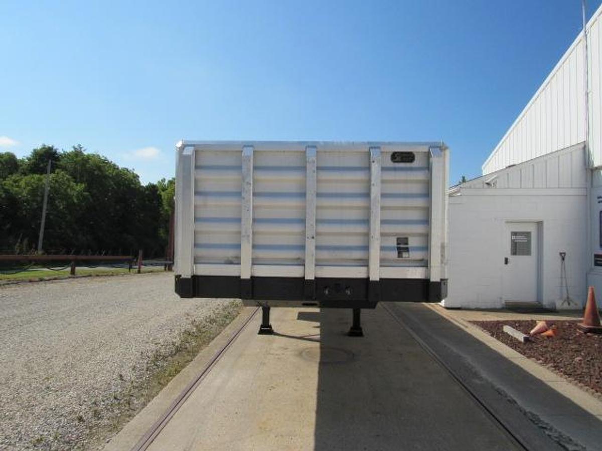 Used 2015 Great Dane Trailers 45 X 102 Aluminum Combo Moffett Trailer