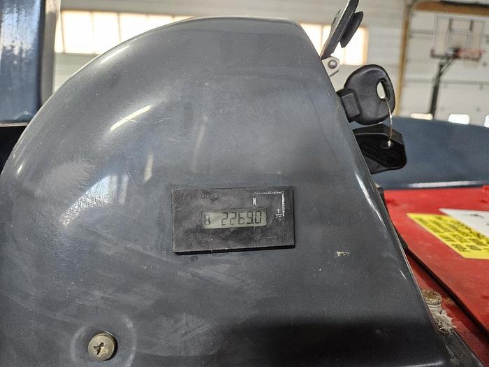 Used 2014 Moffett M55