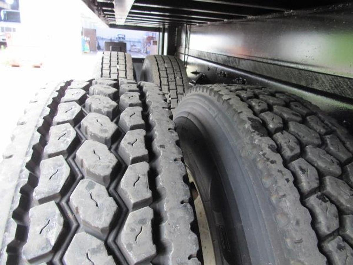 Used 2021 Kenworth T370 Flatbed Truck