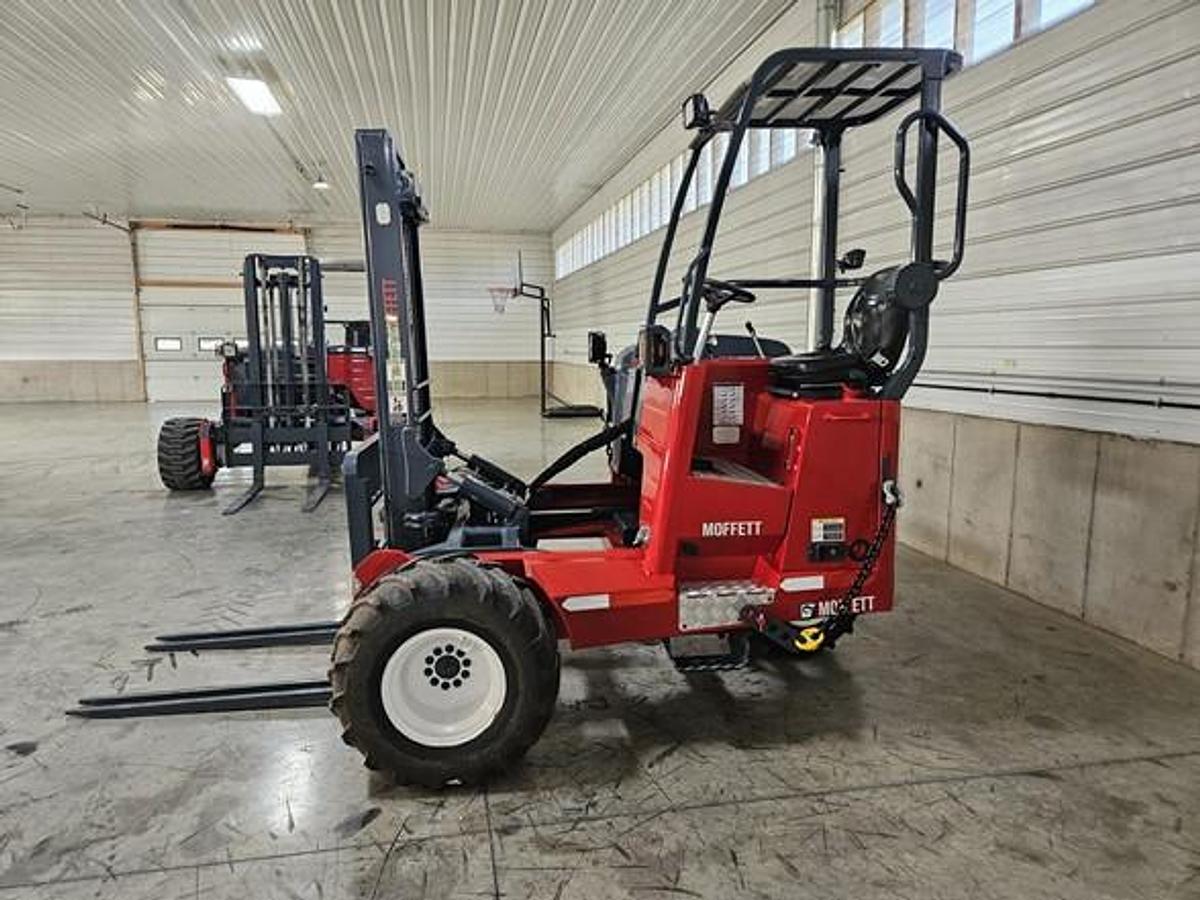 Used 2015 Moffett M8 55.3