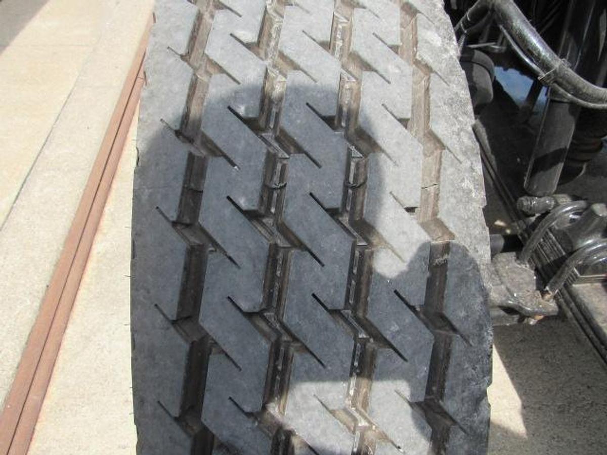 Used 2021 Kenworth T370 Flatbed Truck