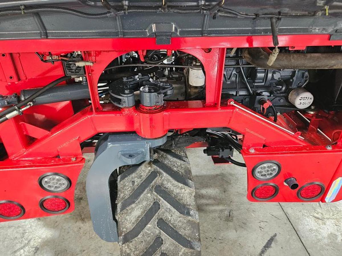 Used 2006 Moffett M 55.4 4 Way