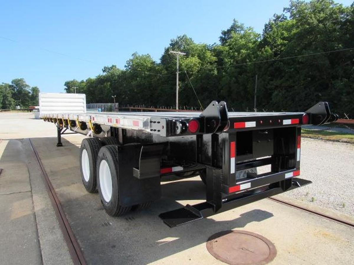 Used 2015 Great Dane Trailers 45 X 102 Aluminum Combo Moffett Trailer