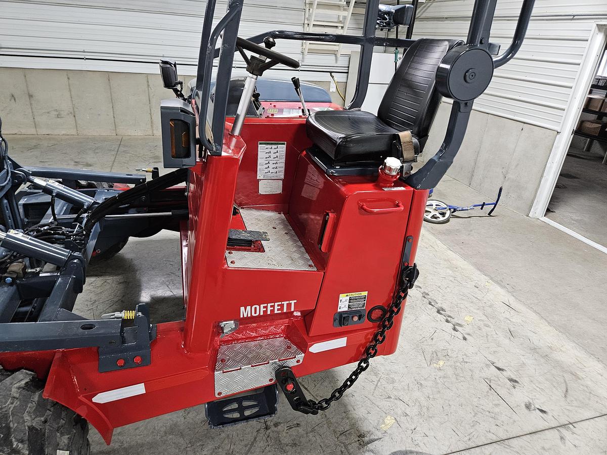 Used 2015 Moffett M8 55.4 4 Way