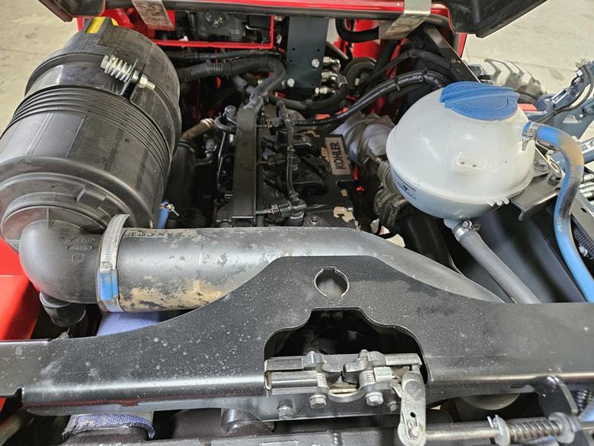 Used 2019  Moffett M5 50.4PNX  4 Way
