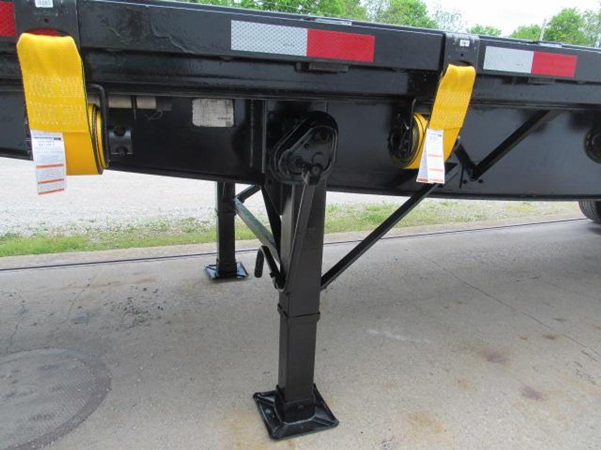 Used 2016 Great Dane Trailers 36' 6" X 102" Flatbed Moffett Trailer