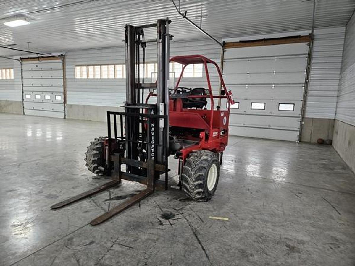 Used 2017 Navigator RT-5500 Truck Mounted Forklift