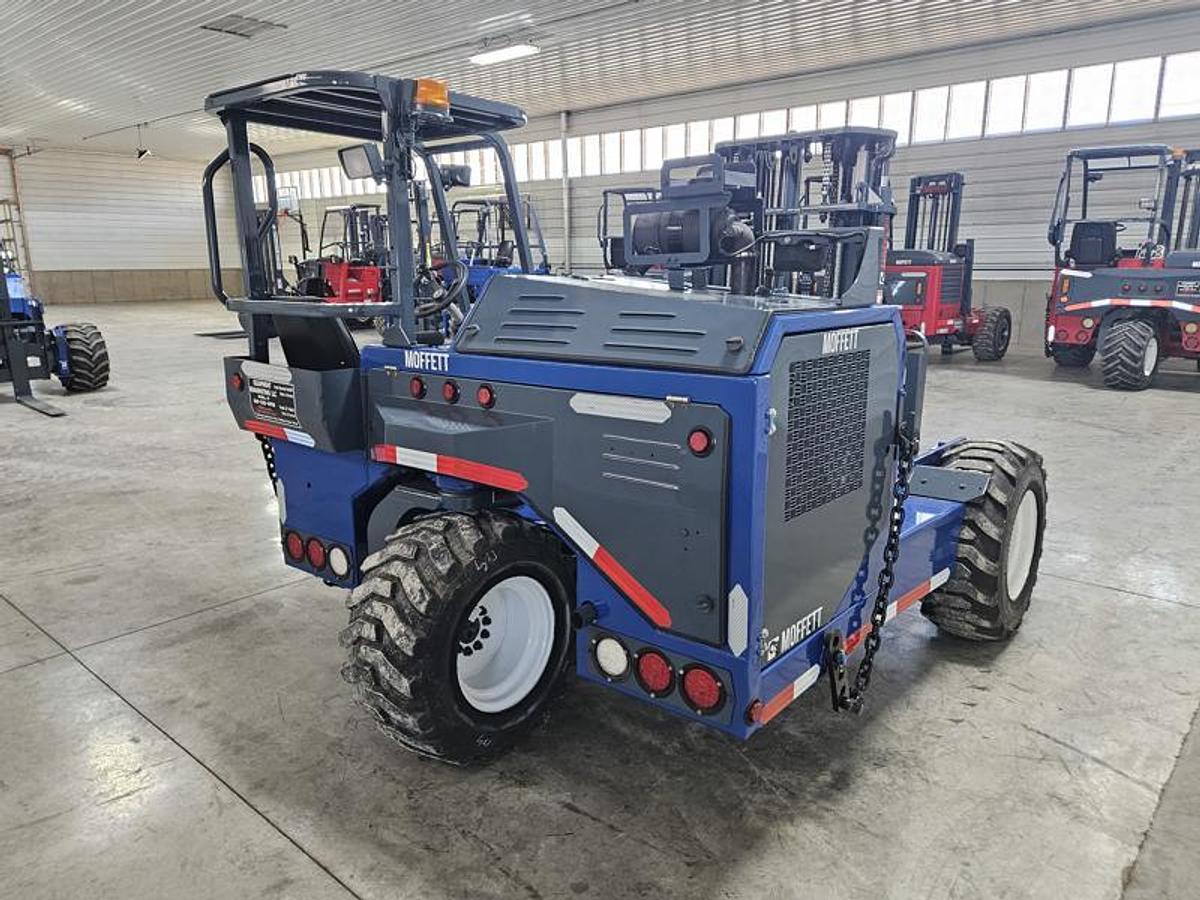 Used 2017 Moffett M8 55.3LP