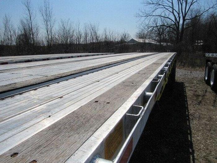 Used 2012 Utility 32' X 102 Alum Combo Princeton/Moffett Trailer