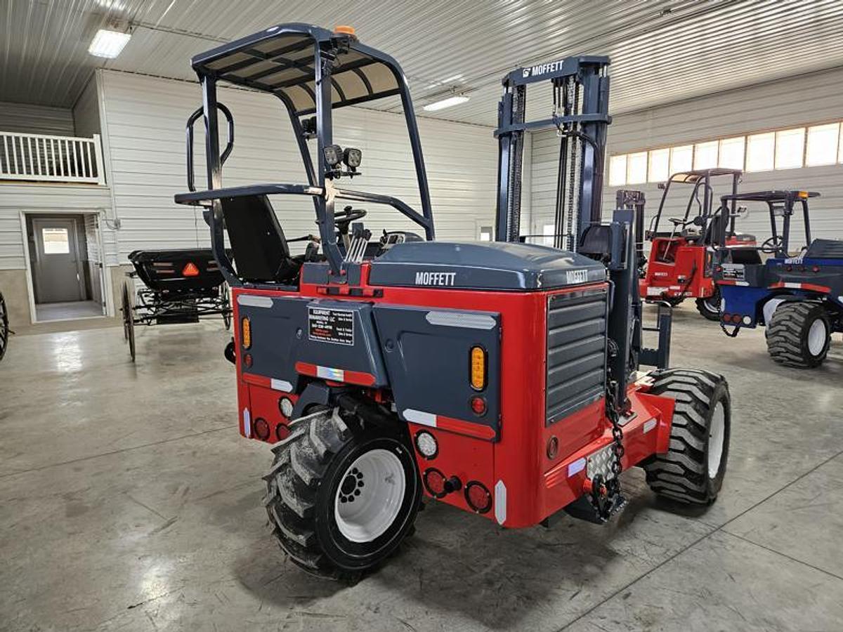 Used 2019  Moffett M5 50.4PNX  4 Way