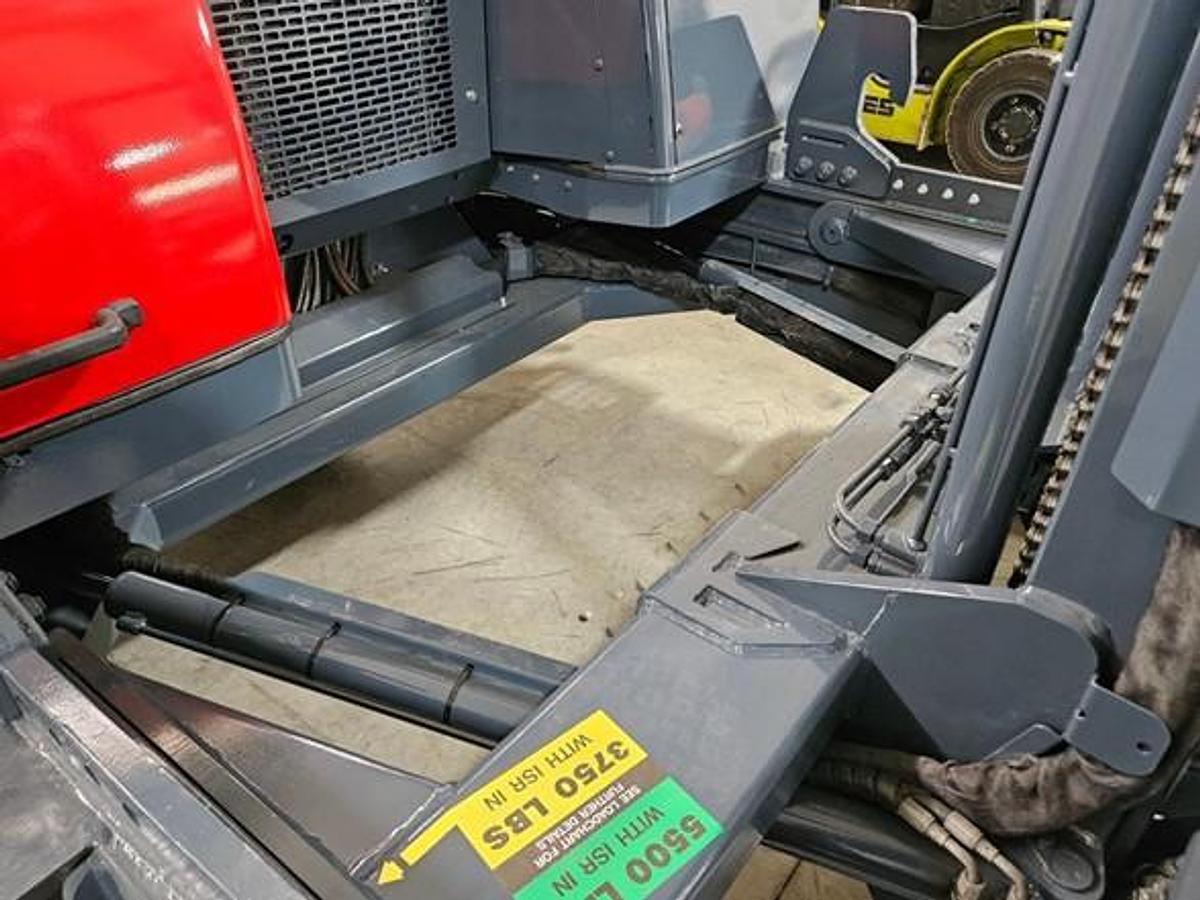 Used 2018 LOADMAC 825  2 Way Forklift w/Extended Reach